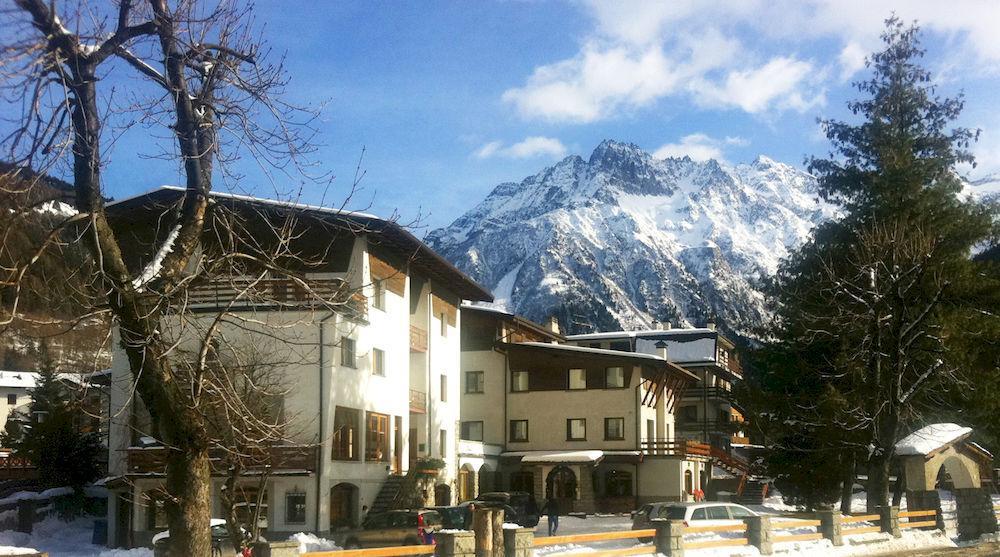 Hotel Bellavista Ponte Di Legno Bagian luar foto