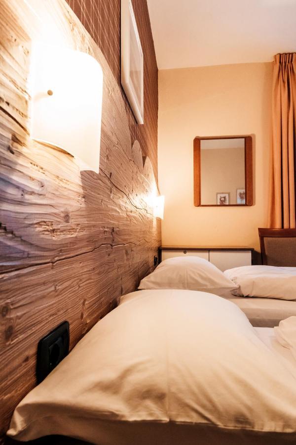Hotel Bellavista Ponte Di Legno Bagian luar foto