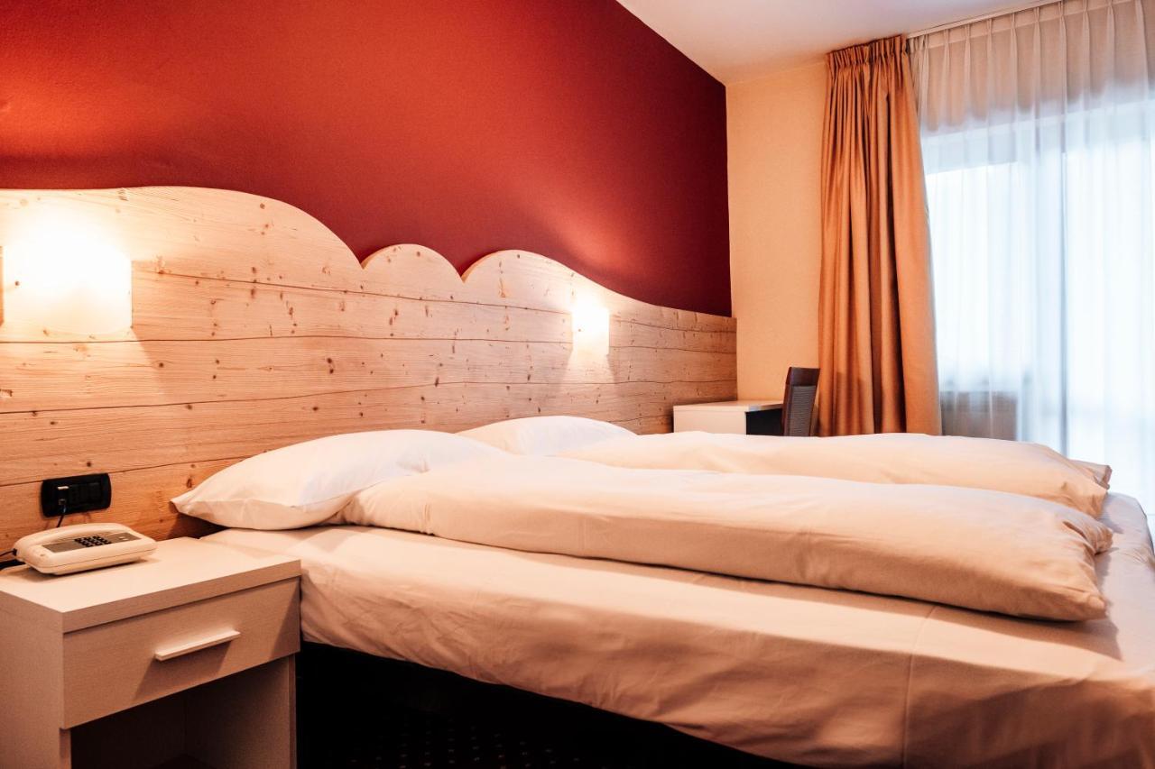Hotel Bellavista Ponte Di Legno Bagian luar foto